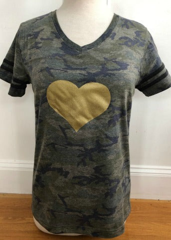 Camo V-Neck Short Sleeve Gold Heart